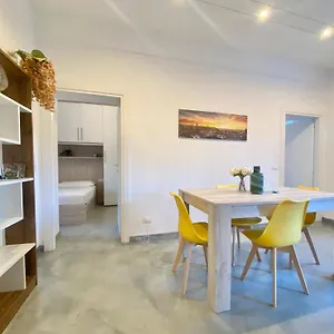 Casa Rosa- Nel Con Posto Auto, Zona Tranquilla,wifi Gratuito,aria Condizionata Rapallo